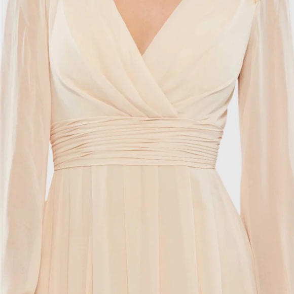 Mac Duggal # 55694  Beige chiffon Embellished Evening Gown mother of the bride - Picture 1 of 8